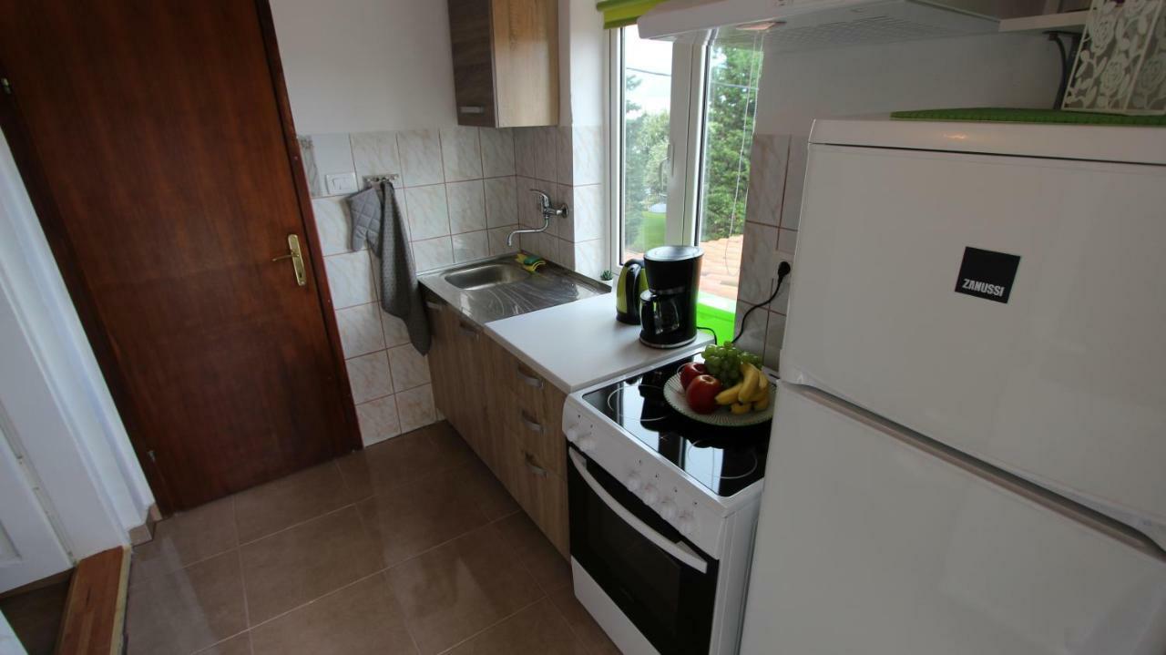 Apartment Palazzo Sare Vrbnik Kültér fotó